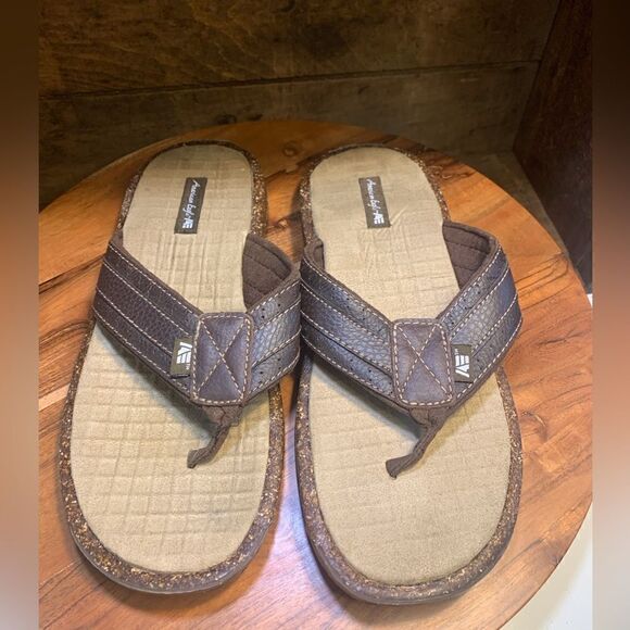Mens American Eagle sandals. Inv 5099d - Picture 1 of 6